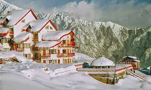 Day 1 : Chandigarh – Manali ( 380 Kms ) 8 Hrs Day 1 : Chandigarh – Manali ( 380 Kms ) 8 Hrs