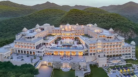 Transfer to Udaipur | Day at Leisure