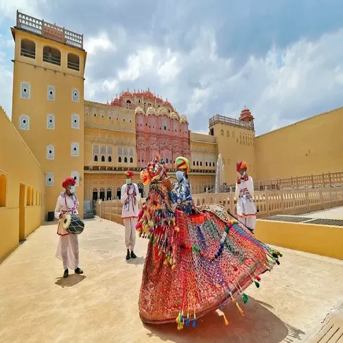 Day 5: Jaisalmer – Udaipur (Approx. 490 km / 8–9 hrs)