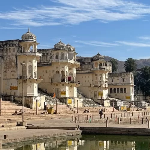 Day 3: Jaipur to Jodhpur (Approx. 330 km / 6 hrs)